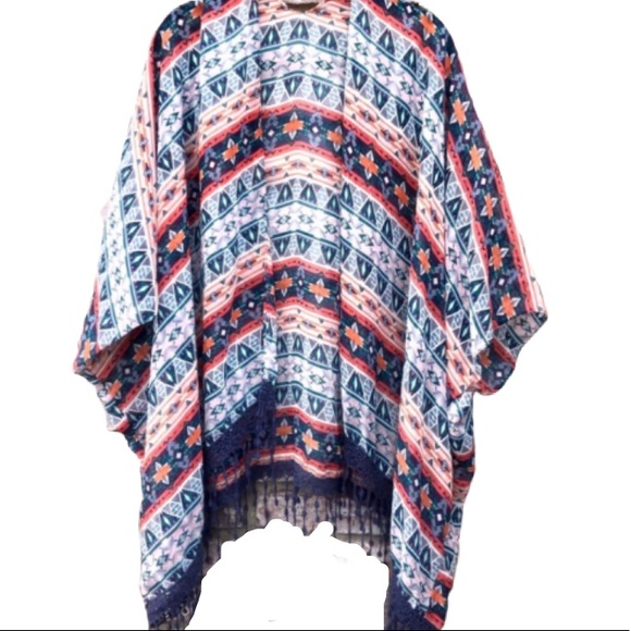 Arizona Jean Company Other - Aztec Print Kimono with Tassels